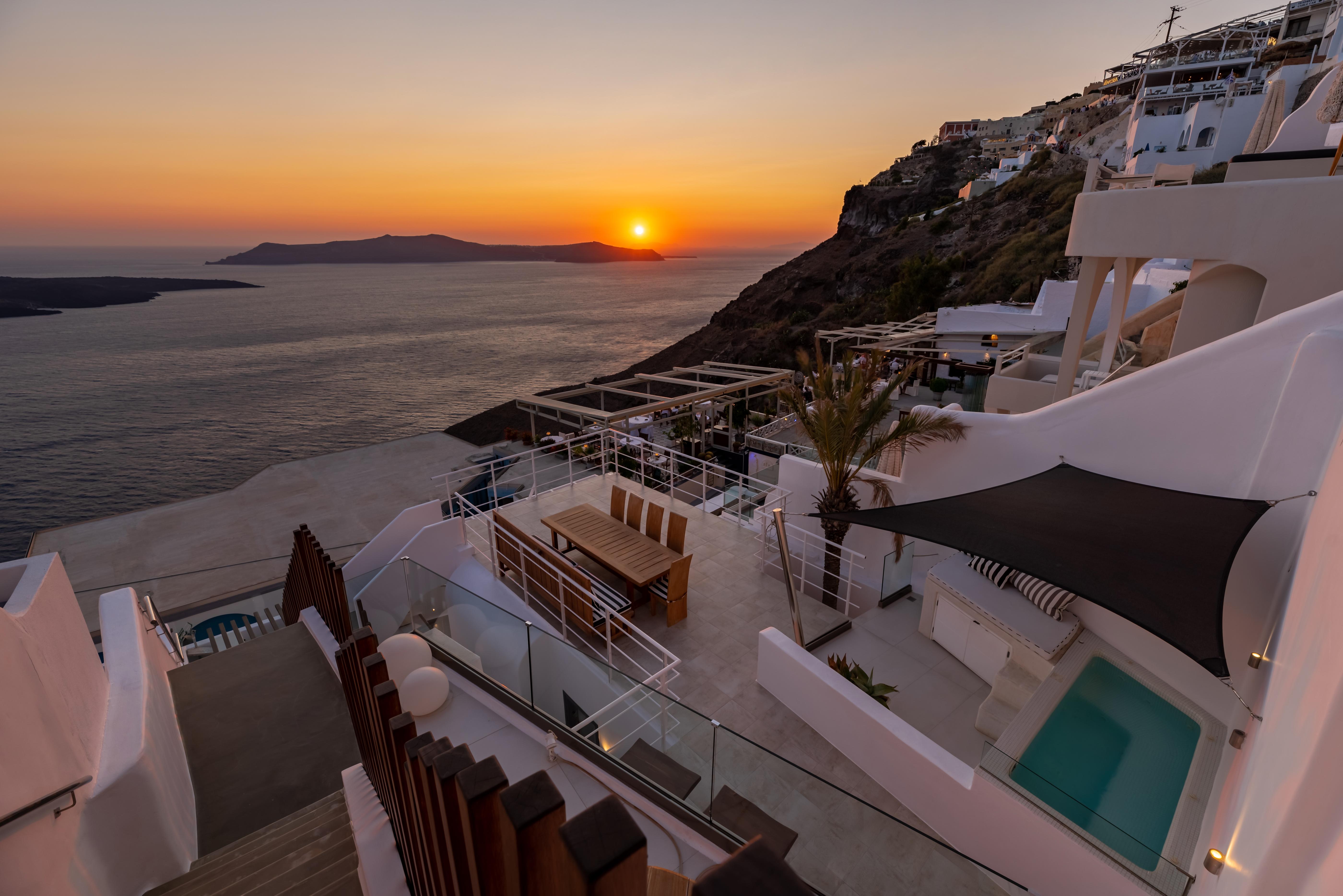 Daydream Luxury Suites Fira  Exterior foto