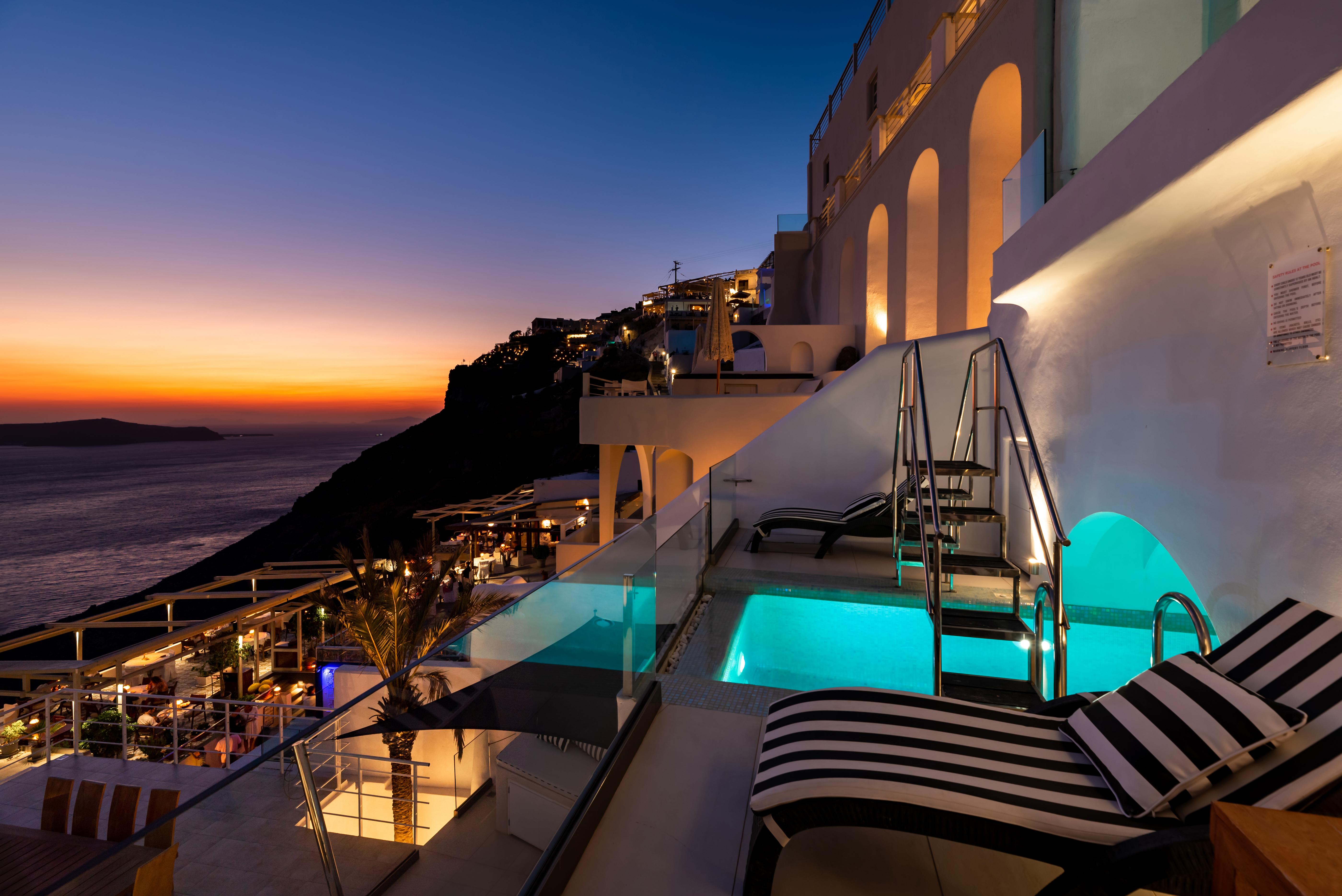 Daydream Luxury Suites Fira  Exterior foto